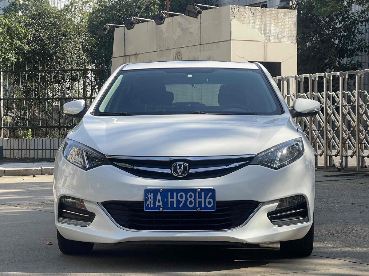 Changan Eado XT 2018 car image 