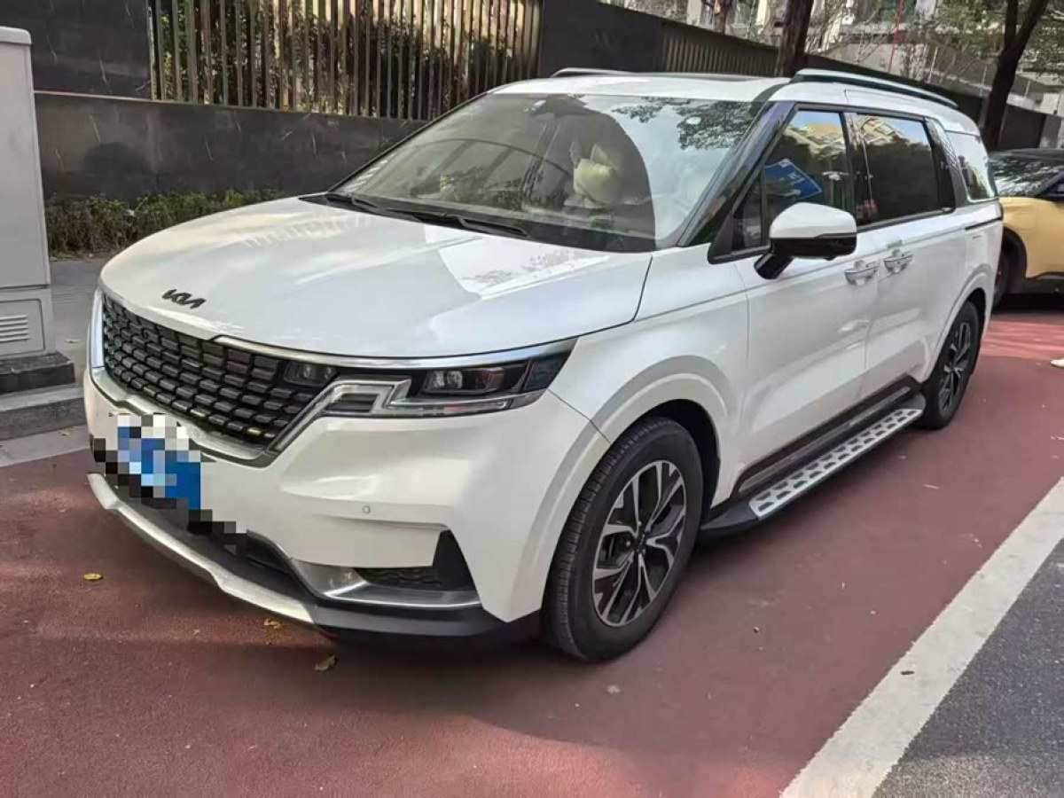 Kia Carnival 2021 汽车图片 