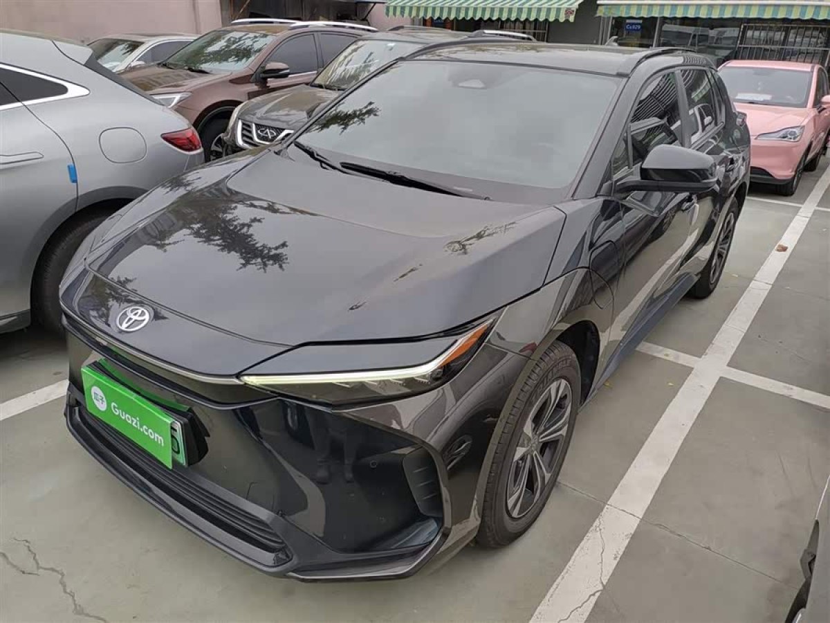 Toyota bZ4X 2023 汽车图片 