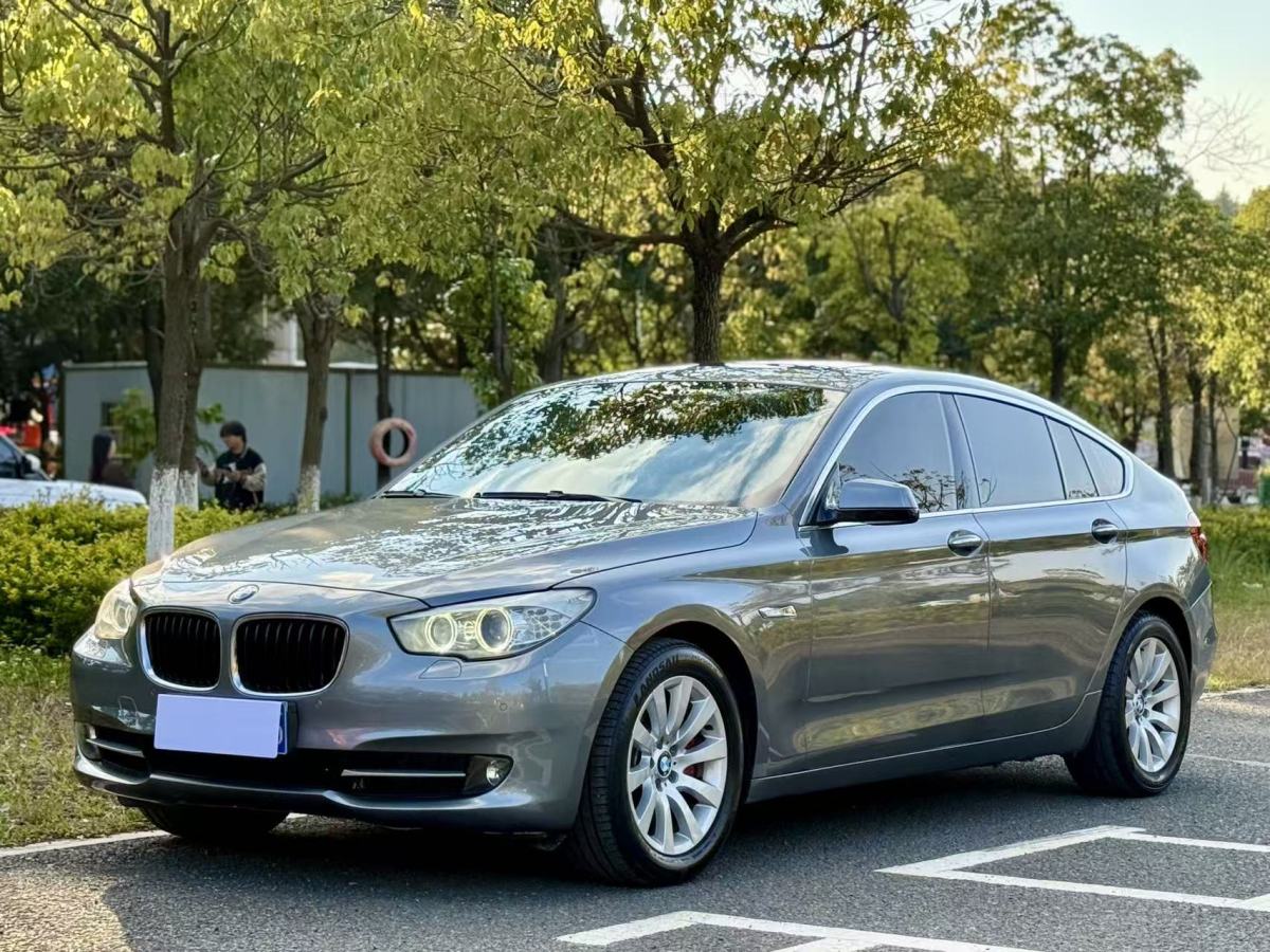 BMW 5 Series GT 2011 BMW 5 Series GT 2011 immagine di auto