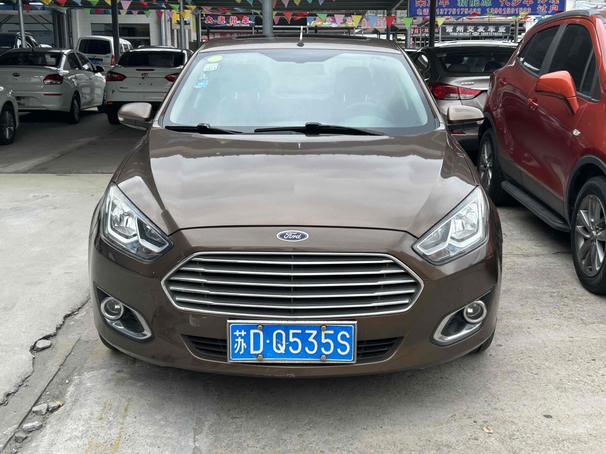 Ford Escort 2015 Ford Escort 2015 car image