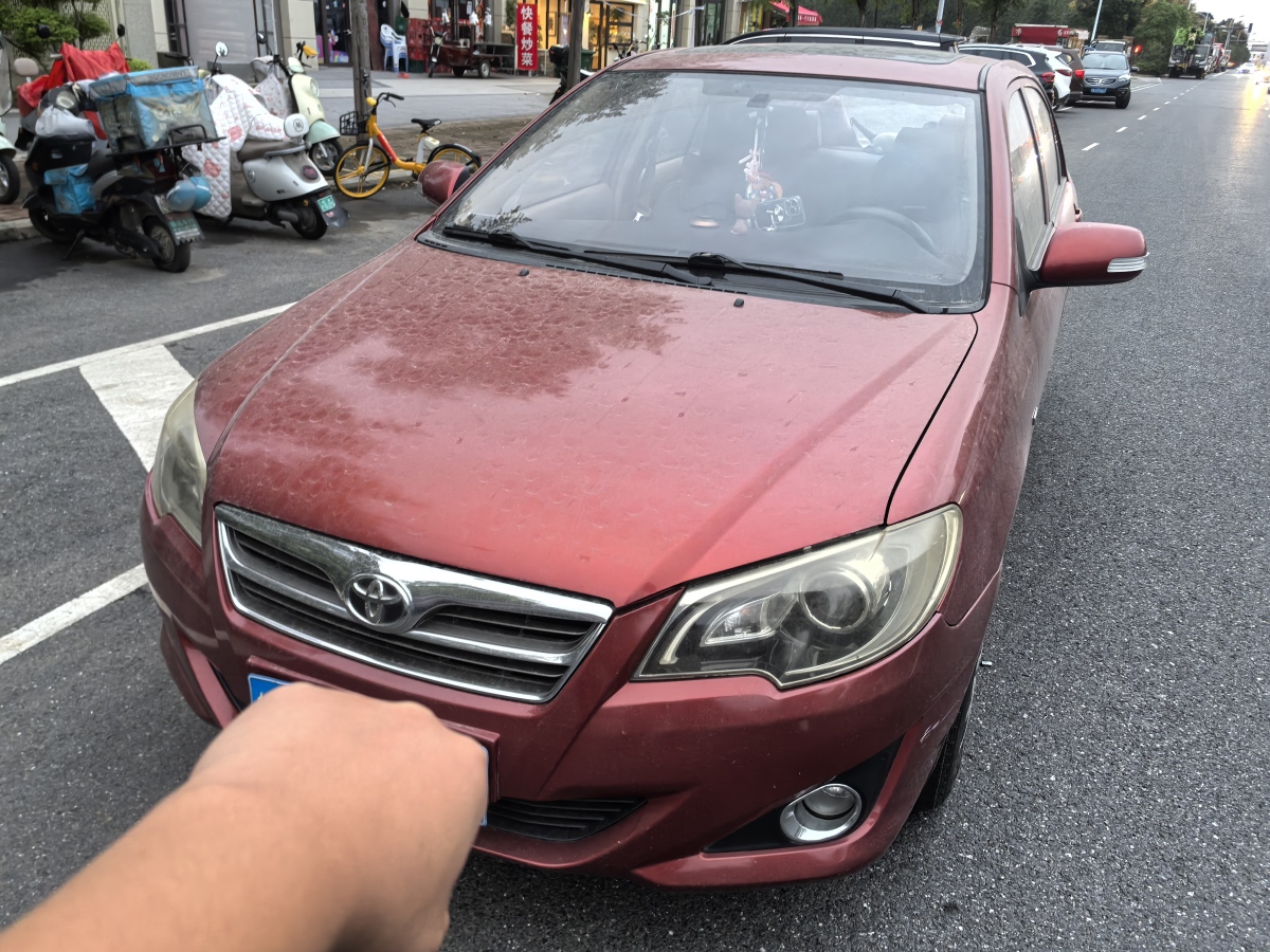 Toyota Corolla (Classic) 2013 Toyota Corolla (Classic) 2013 immagine di auto