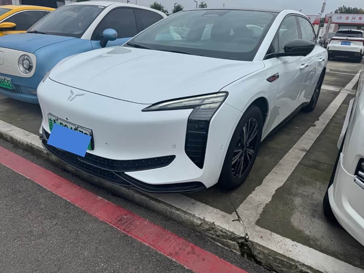 HongQi EH7 2024 car image 