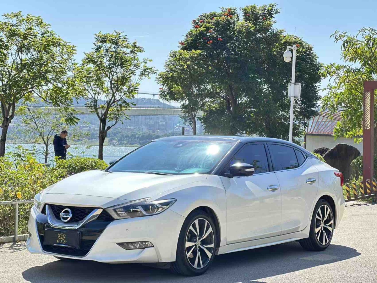 Nissan Maxima 2018 汽车图片 