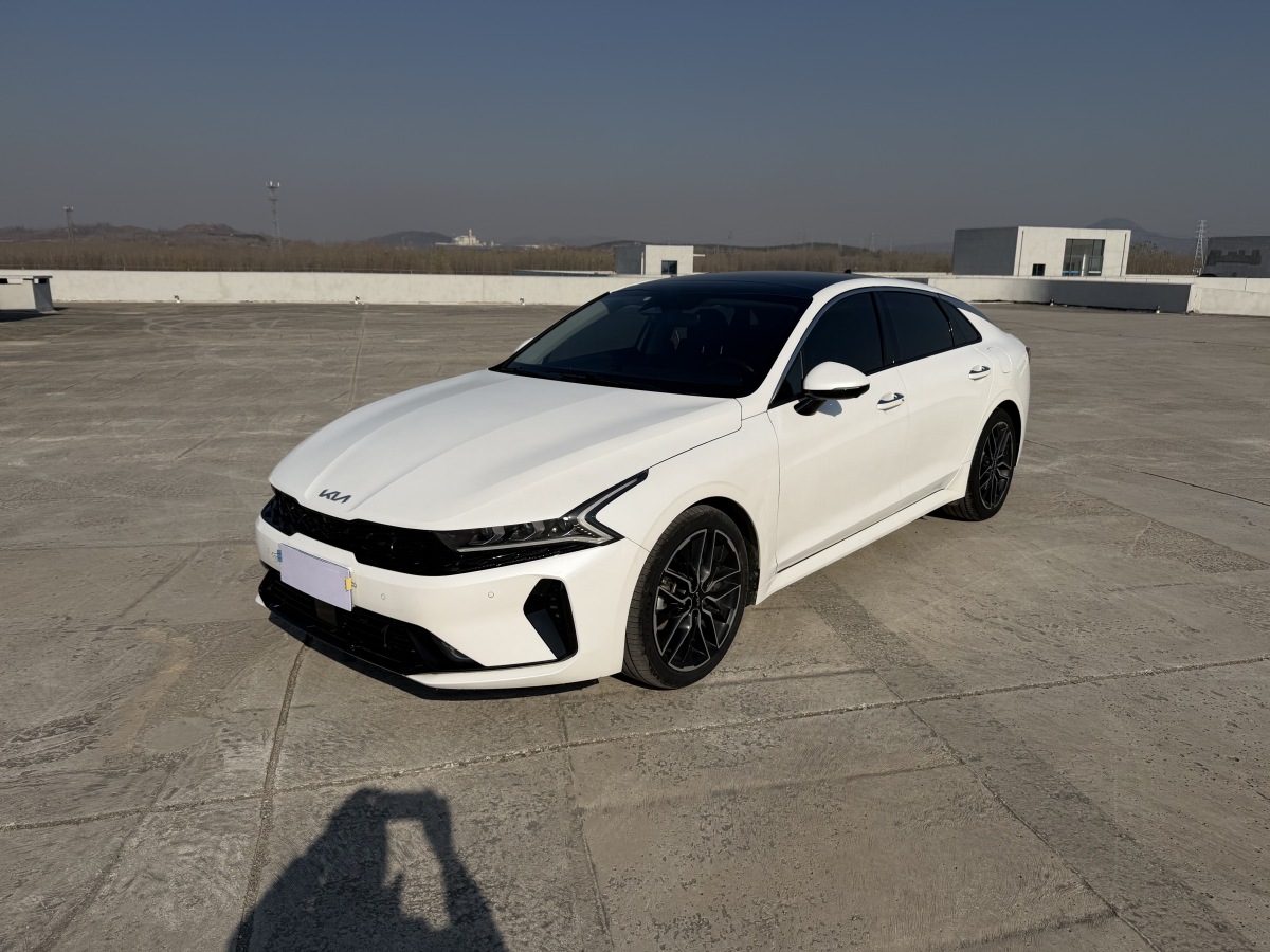 Kia K5 2023 Kia K5 2023 car image