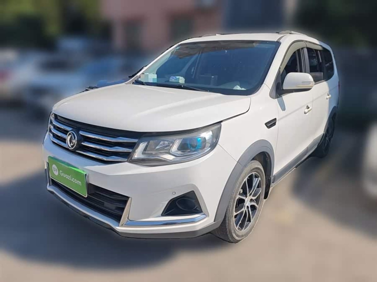 Forthing SX6 2019 Forthing SX6 2019 car image