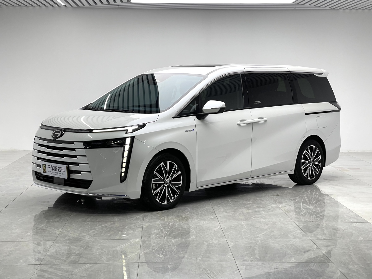 GAC Trumpchi E8 New Energy 2024 GAC Trumpchi E8 New Energy 2024 car image