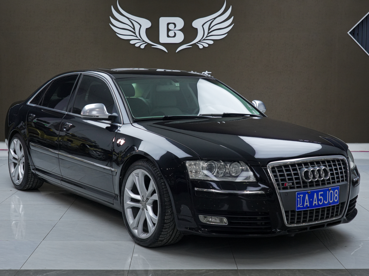 Audi S8 2009 car image 
