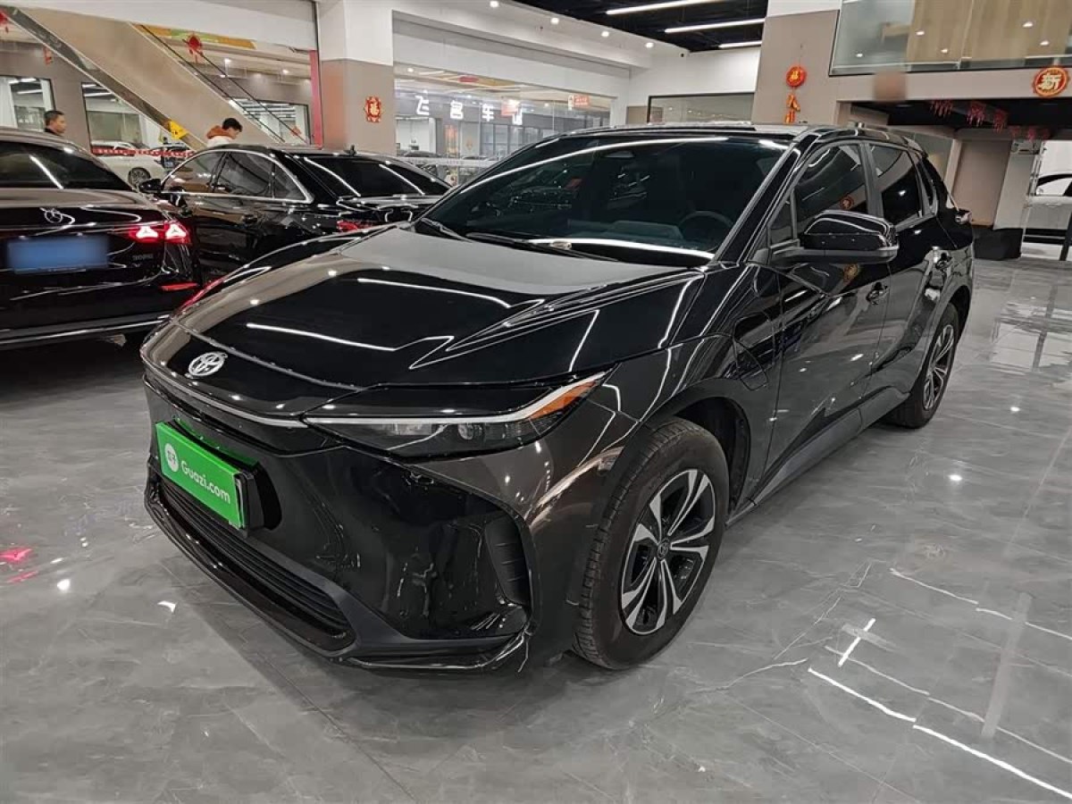 Toyota bZ4X 2023 汽车图片 