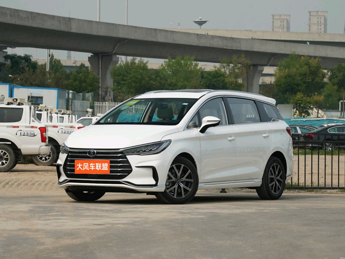 BYD Song MAX New Energy 2023 car image 