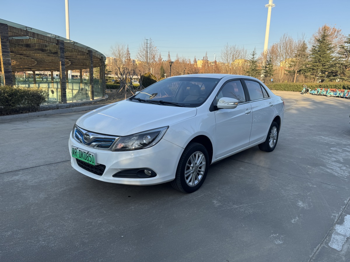 BYD e5 2018 car image 