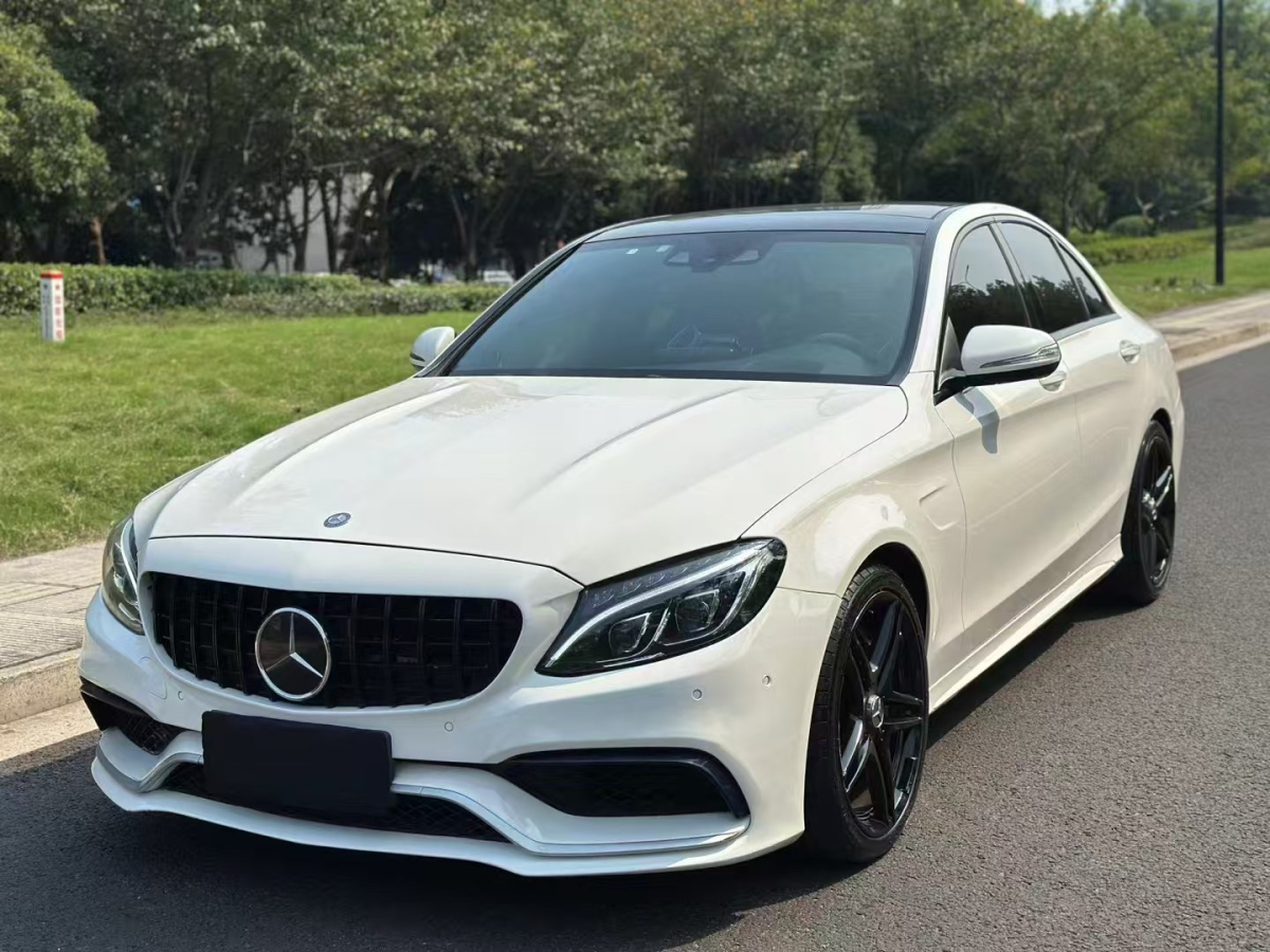 Mercedes-Benz 2016 car image 
