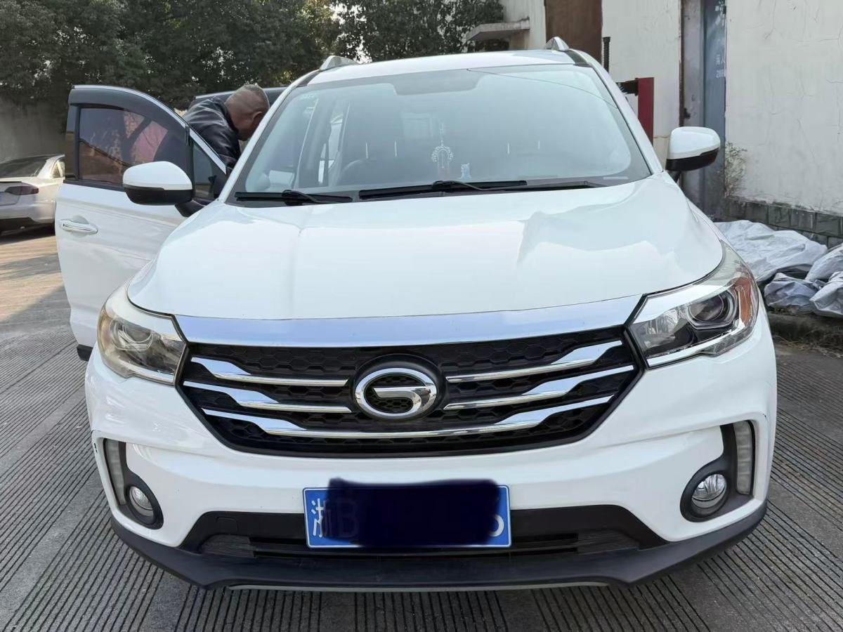 GAC Trumpchi GS4 2015 GAC Trumpchi GS4 2015 car image