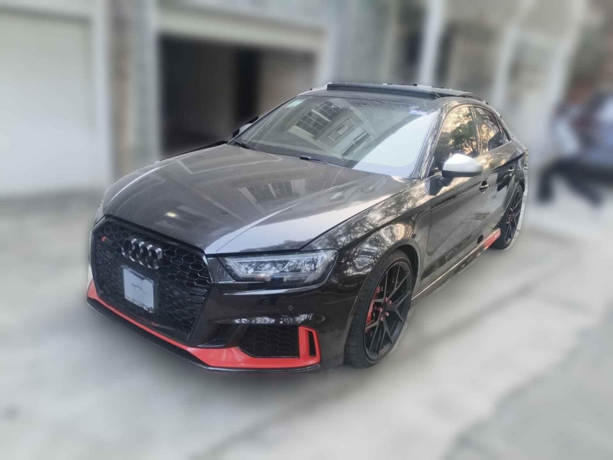 Audi RS 3 2018 car image 
