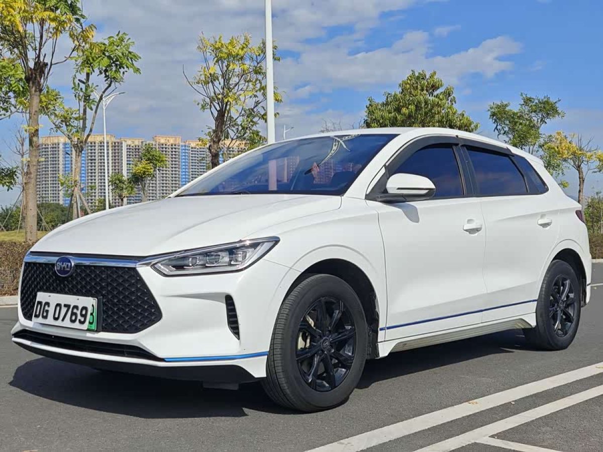 BYD e3 2019 car image 