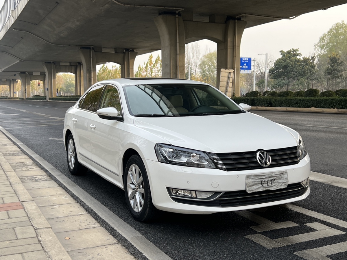 Volkswagen 2015 car image 