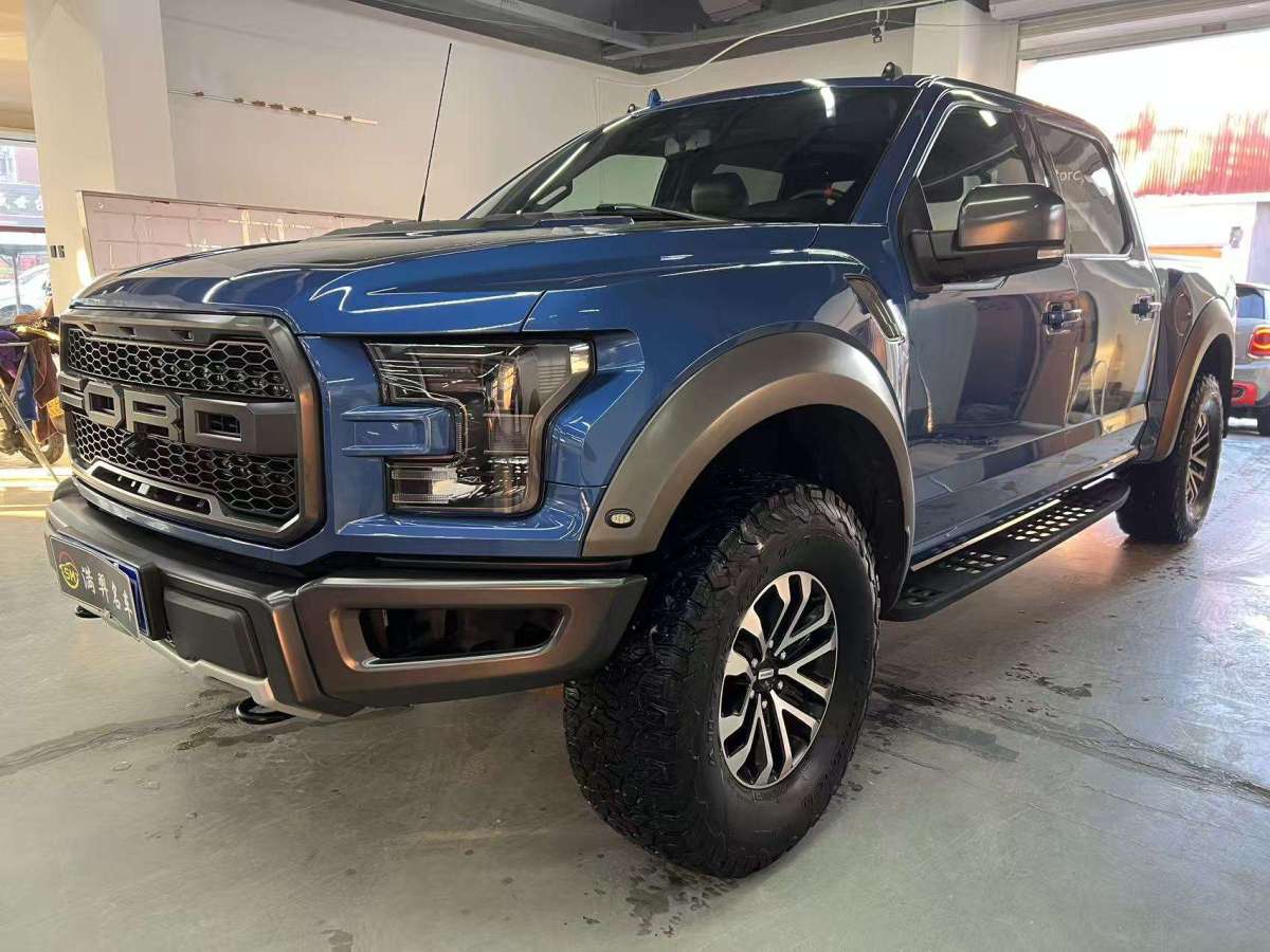 Ford F-150 Raptor 2020 car image 