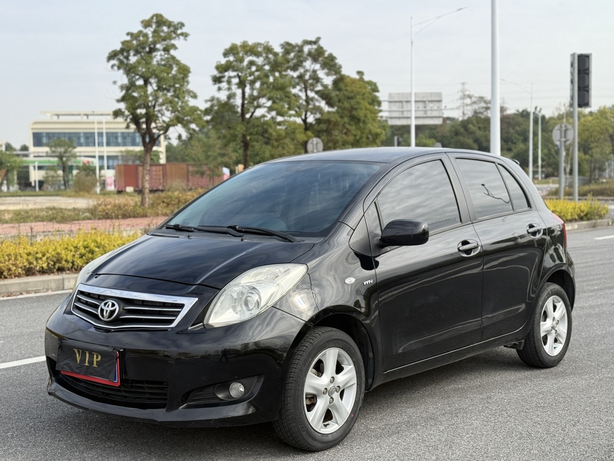 Toyota Yaris 2010 Toyota Yaris 2010 imagen de coche