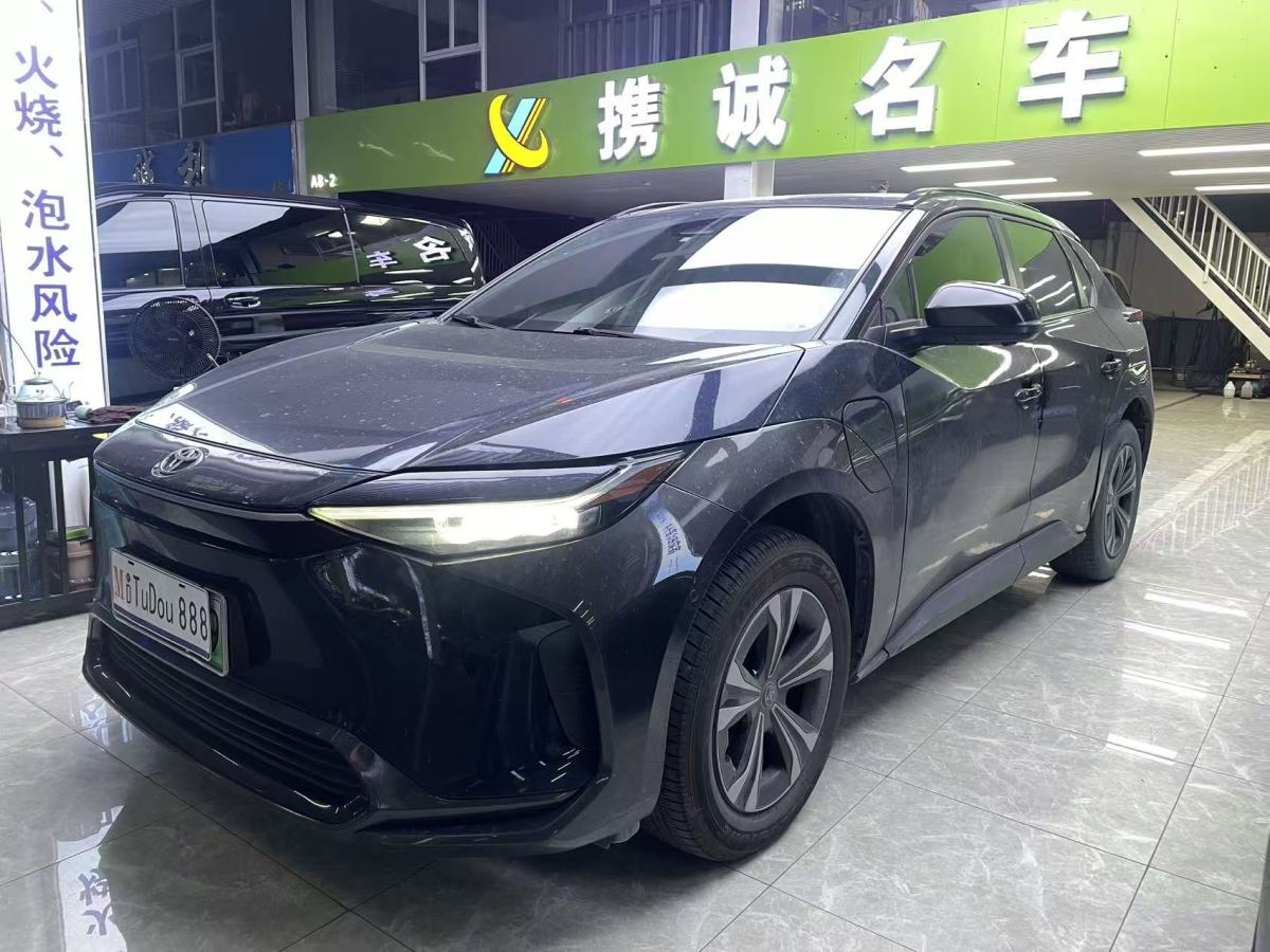 Toyota bZ4X 2022 汽车图片 