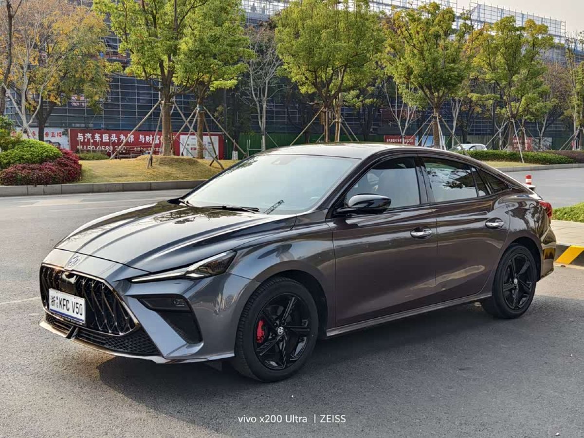 MG 5 Scorpio 2022 MG 5 Scorpio 2022 car image