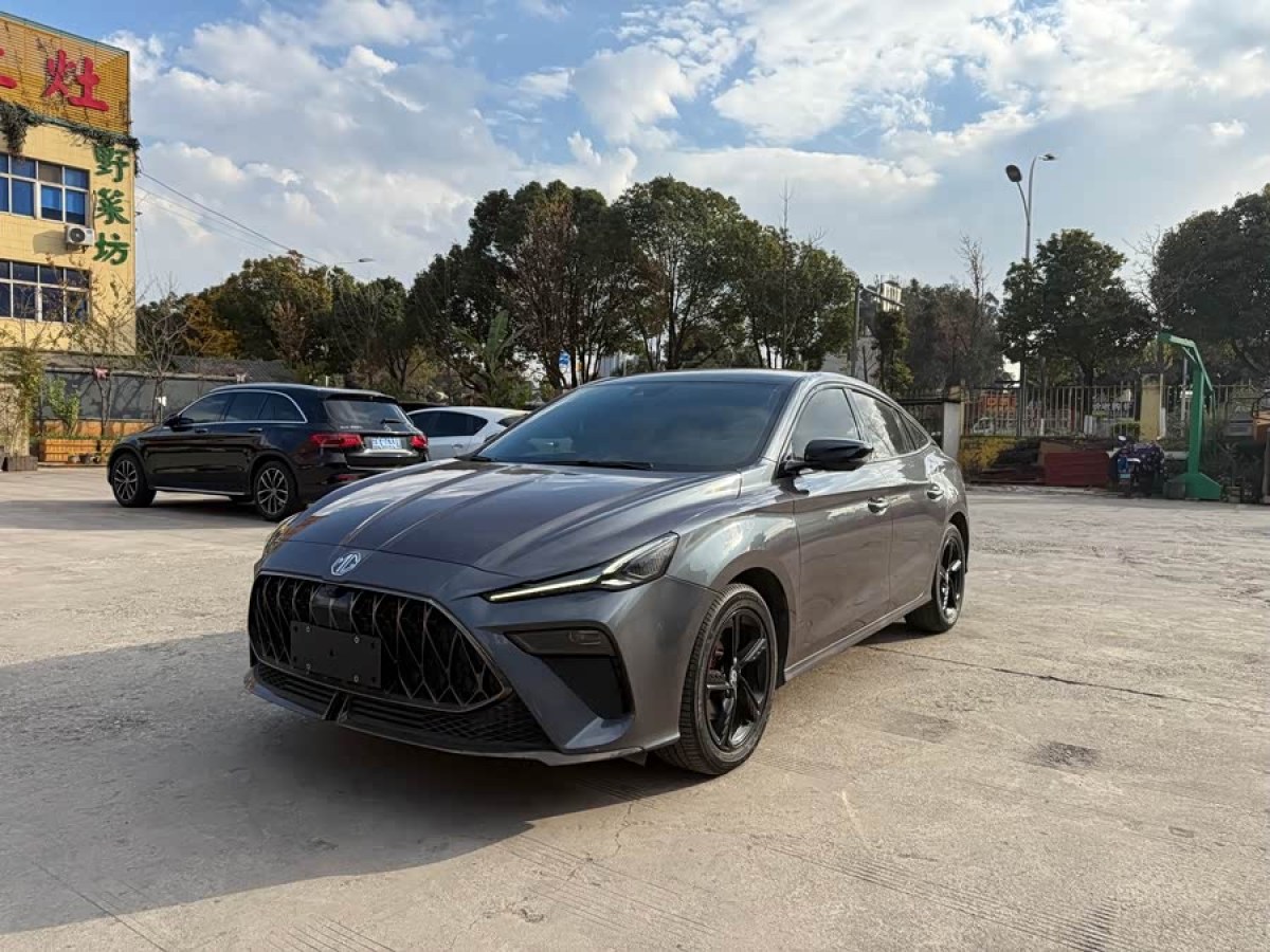 MG 5 Scorpio 2022 MG 5 Scorpio 2022 car image