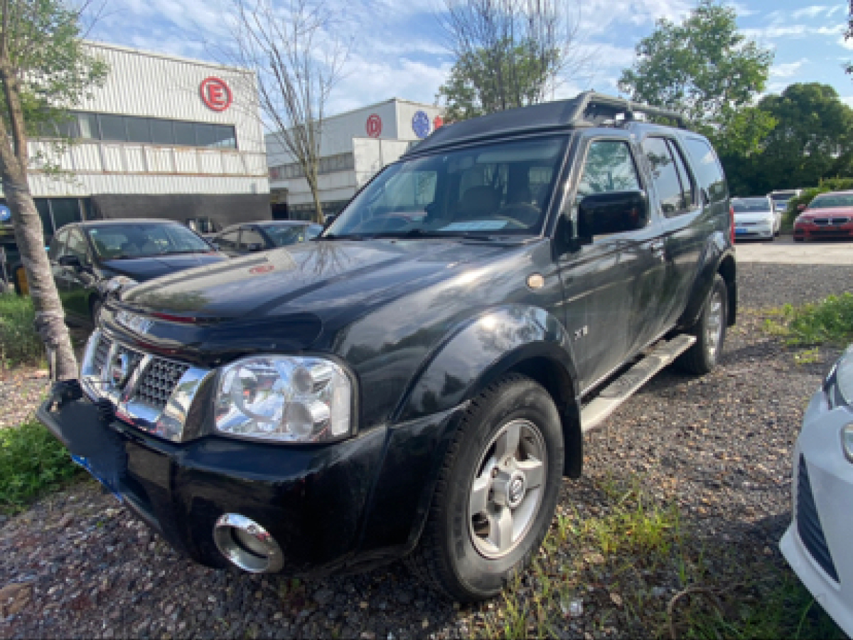 Nissan Paladin 2007 汽车图片 