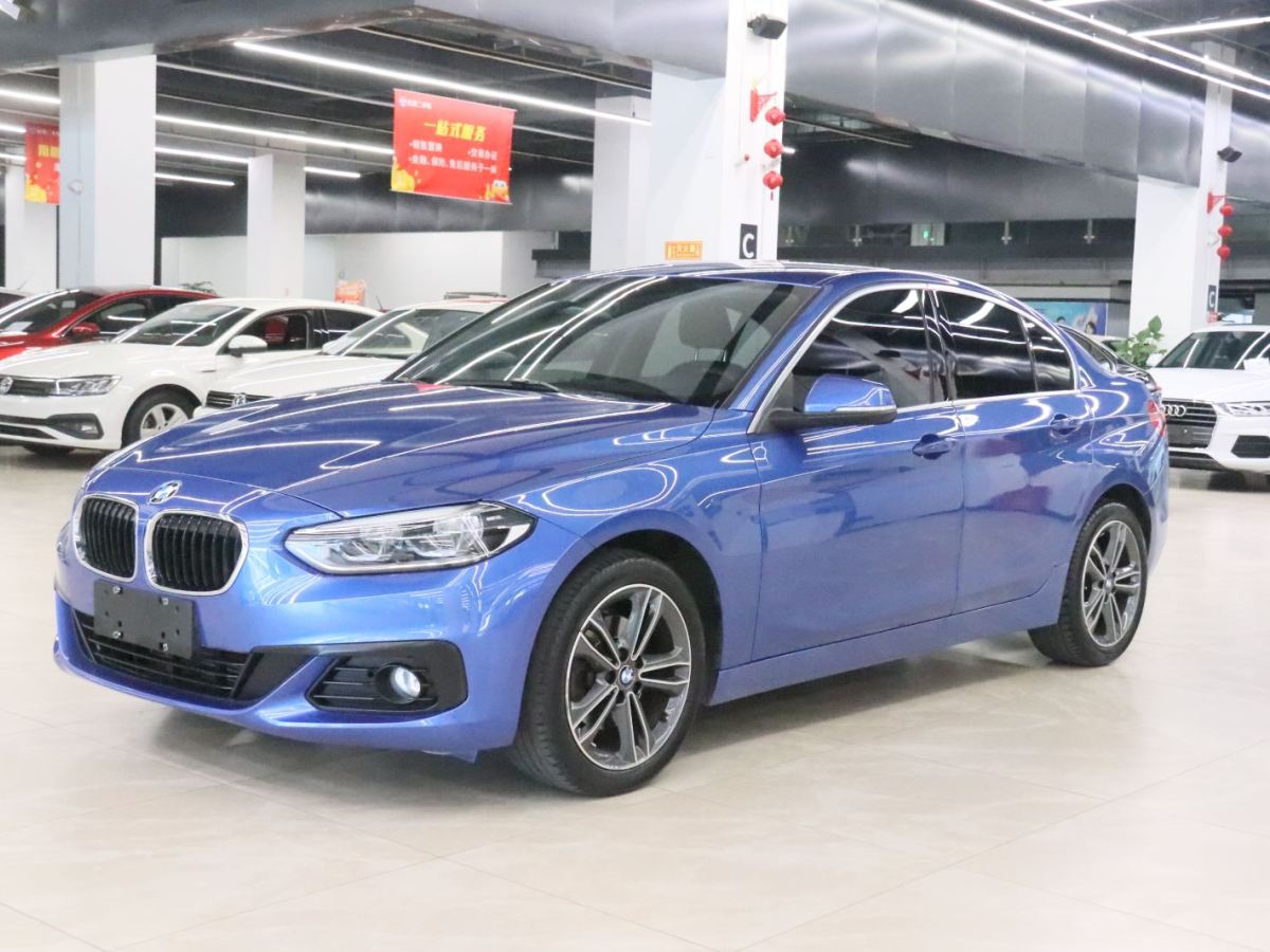 BMW 1 Series 2019 car image 