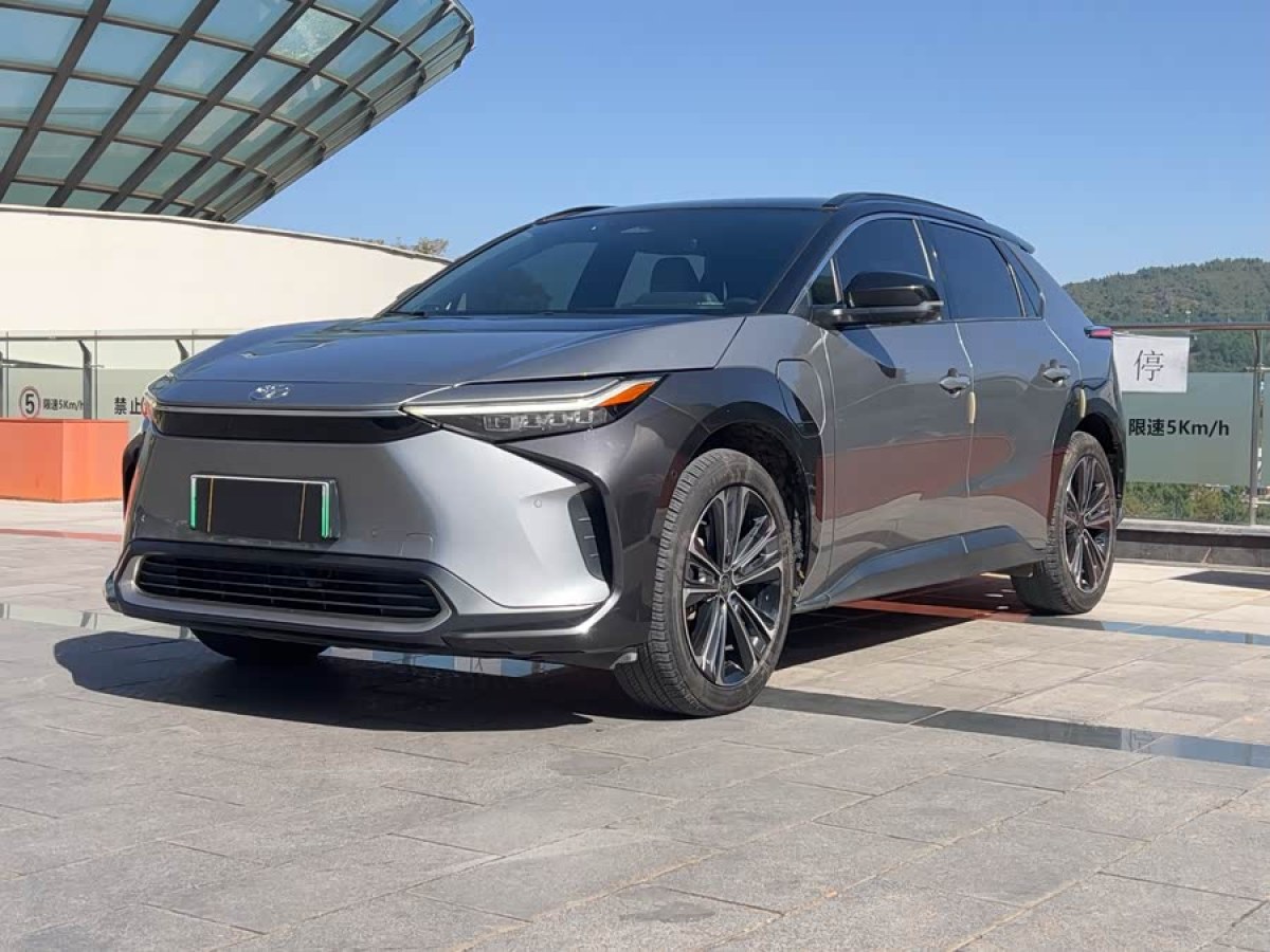 Toyota bZ4X 2022 Toyota bZ4X 2022 immagine di auto