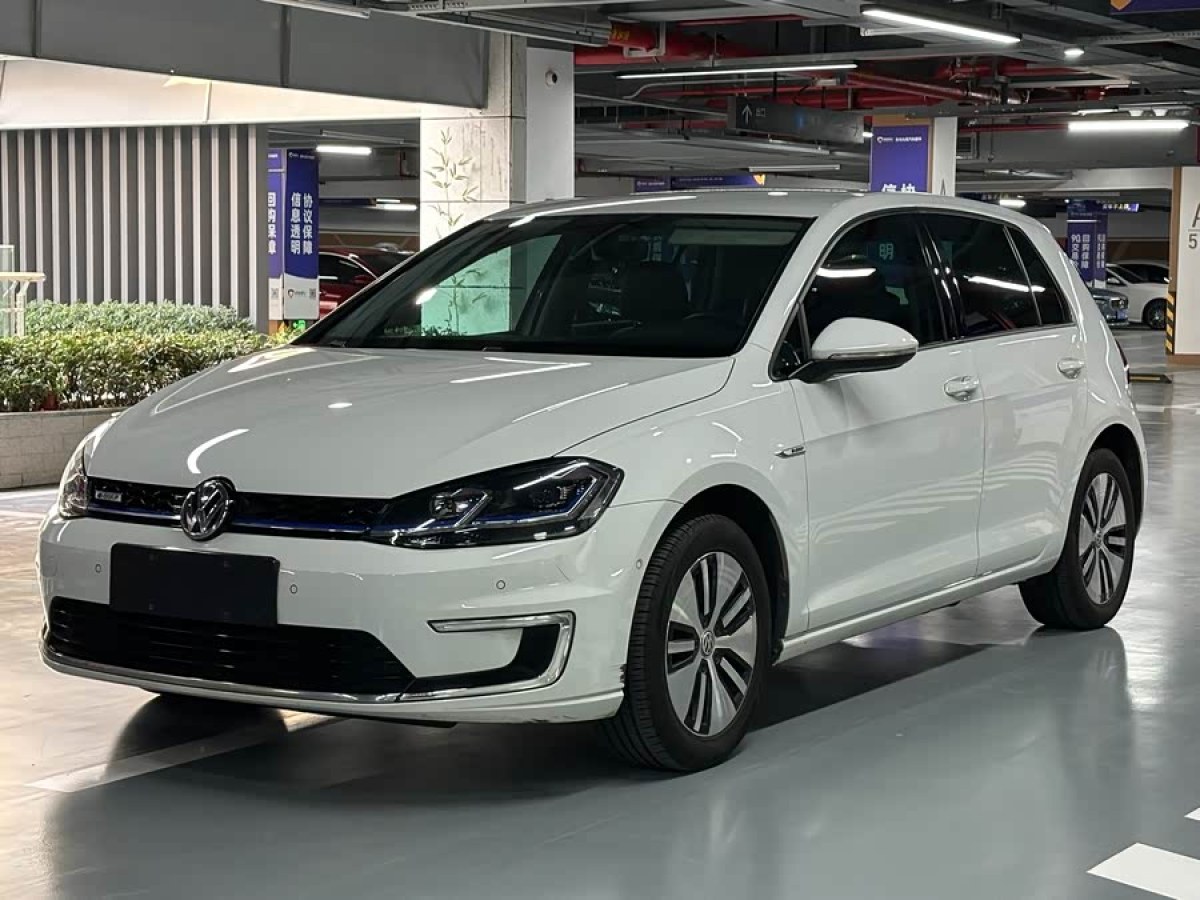 Volkswagen Golf New Energy (Imported) 2020 Volkswagen Golf New Energy (Imported) 2020 immagine di auto