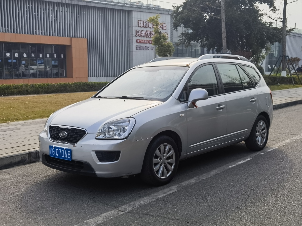 Kia Carens 2012 汽车图片 