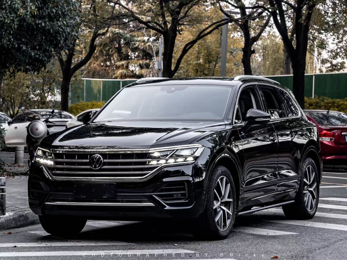 Volkswagen Touareg 2022 car image 