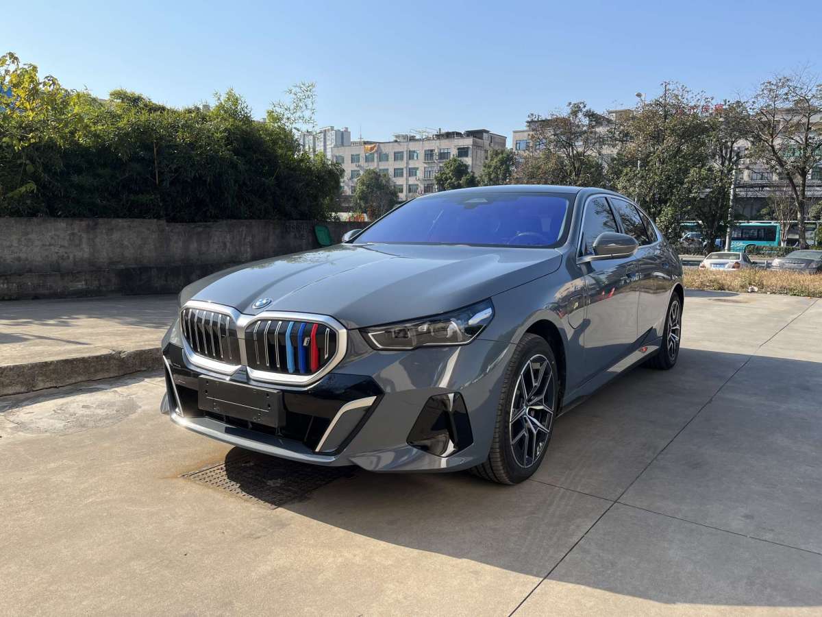 BMW i5 2025 BMW i5 2025 car image