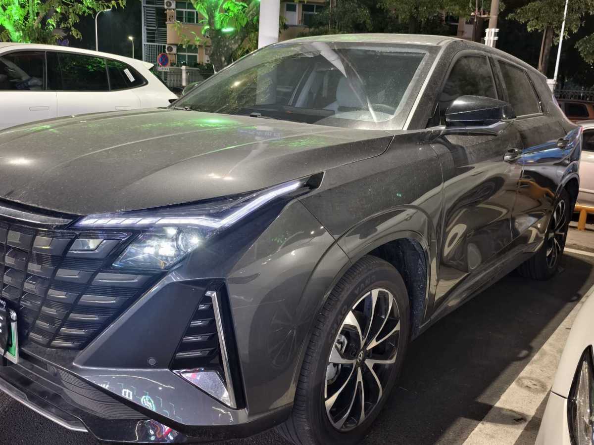 Changan UNI-Z PHEV 2025 car image 