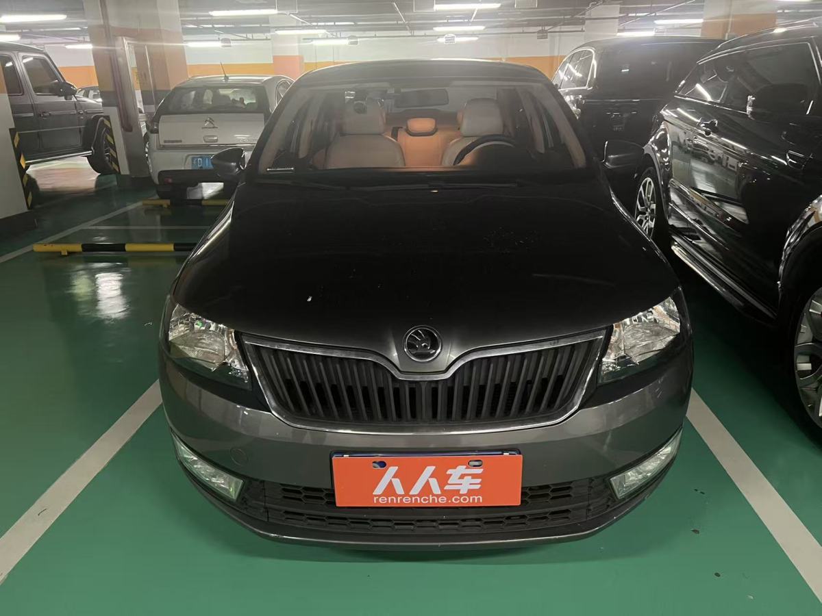 Skoda Rapid 2017 Skoda Rapid 2017 car image