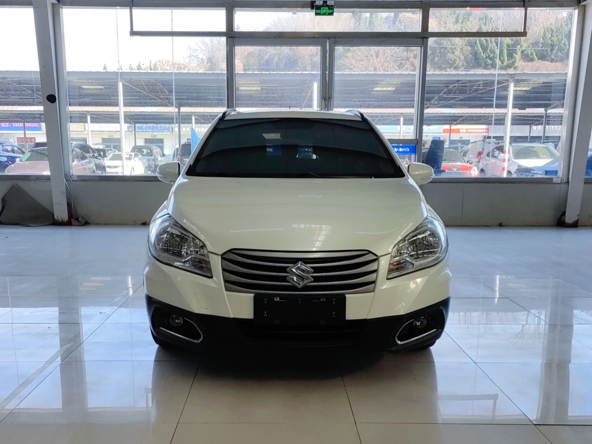 Suzuki S-Cross 2016 صورة سيارة 