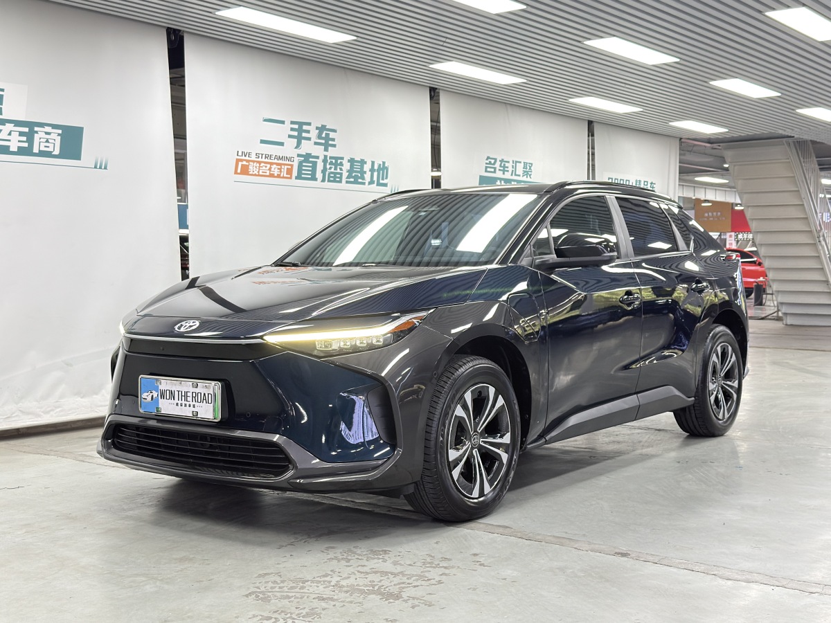 Toyota 2022 Toyota 2022 car image
