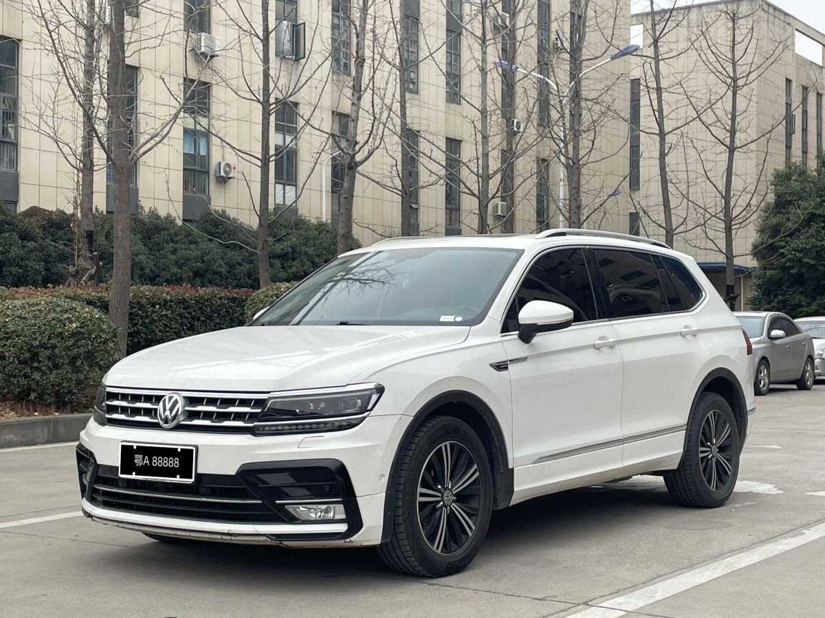 Volkswagen Tiguan X 2017 Volkswagen Tiguan X 2017 car image