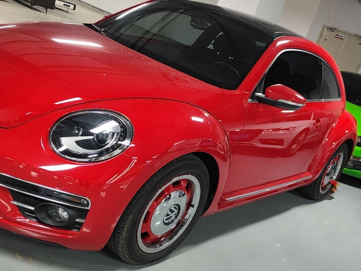 Volkswagen Beetle 2018 car image 