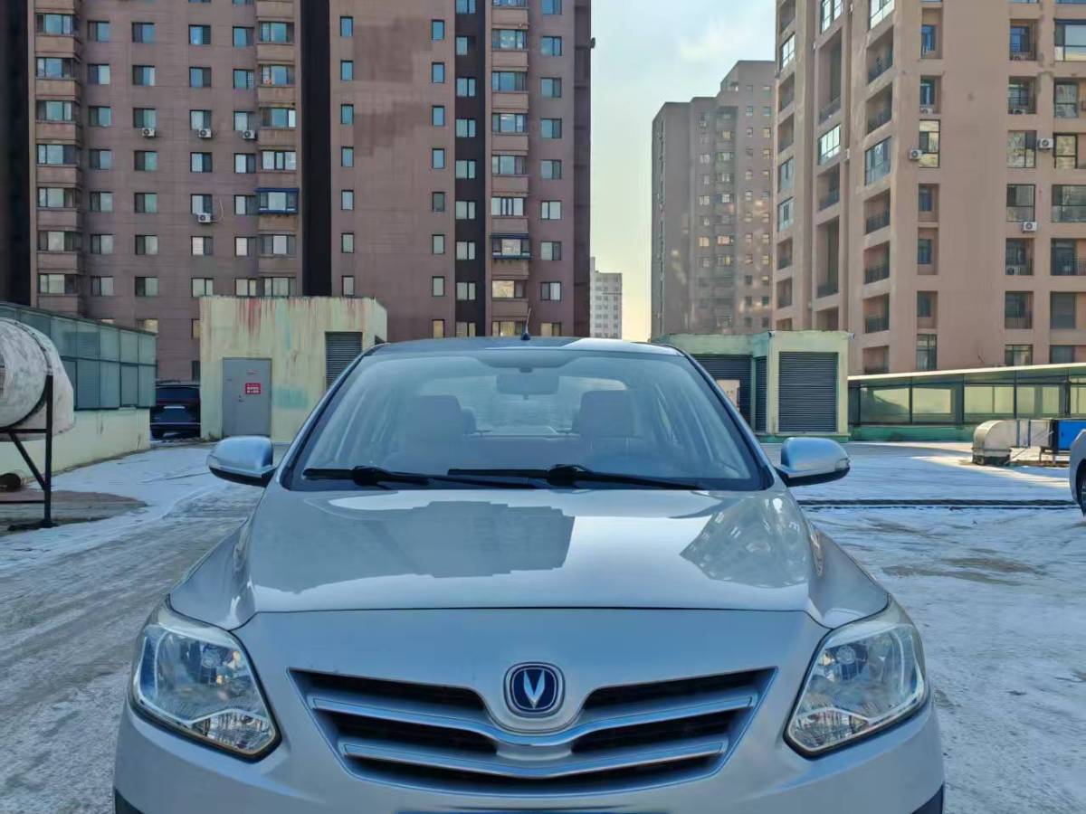 Changan Alsvin V3 2014 car image 