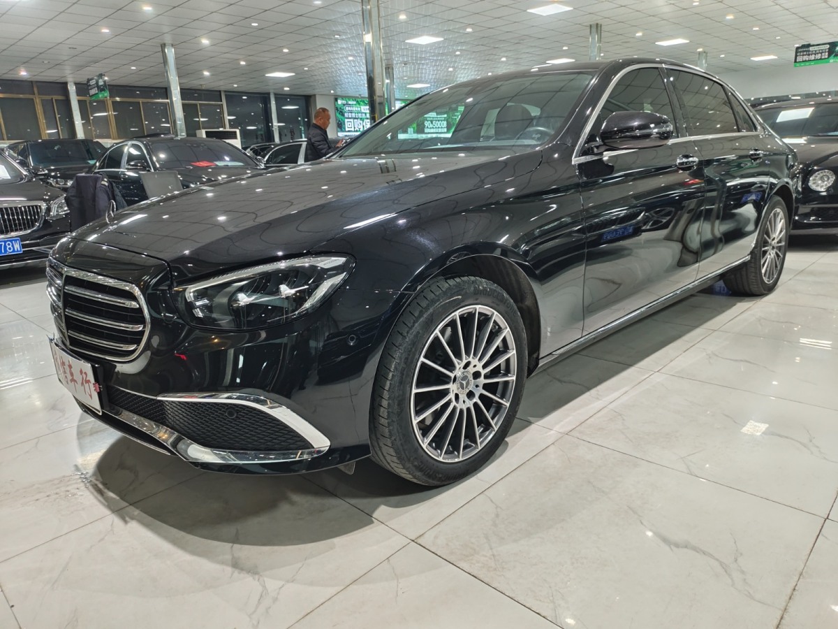 Mercedes-Benz 2023 car image 