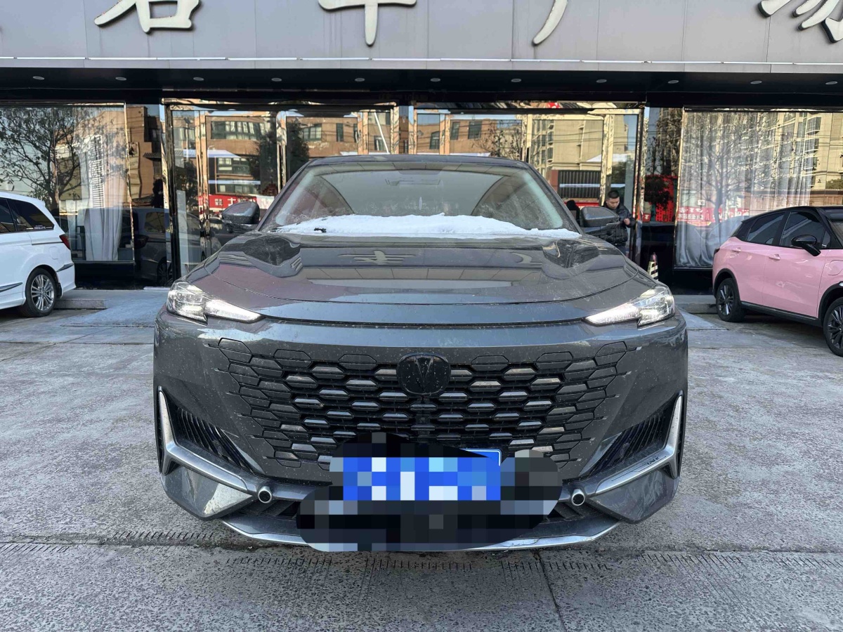 长安 长安UNI-K 2022 汽车图片 