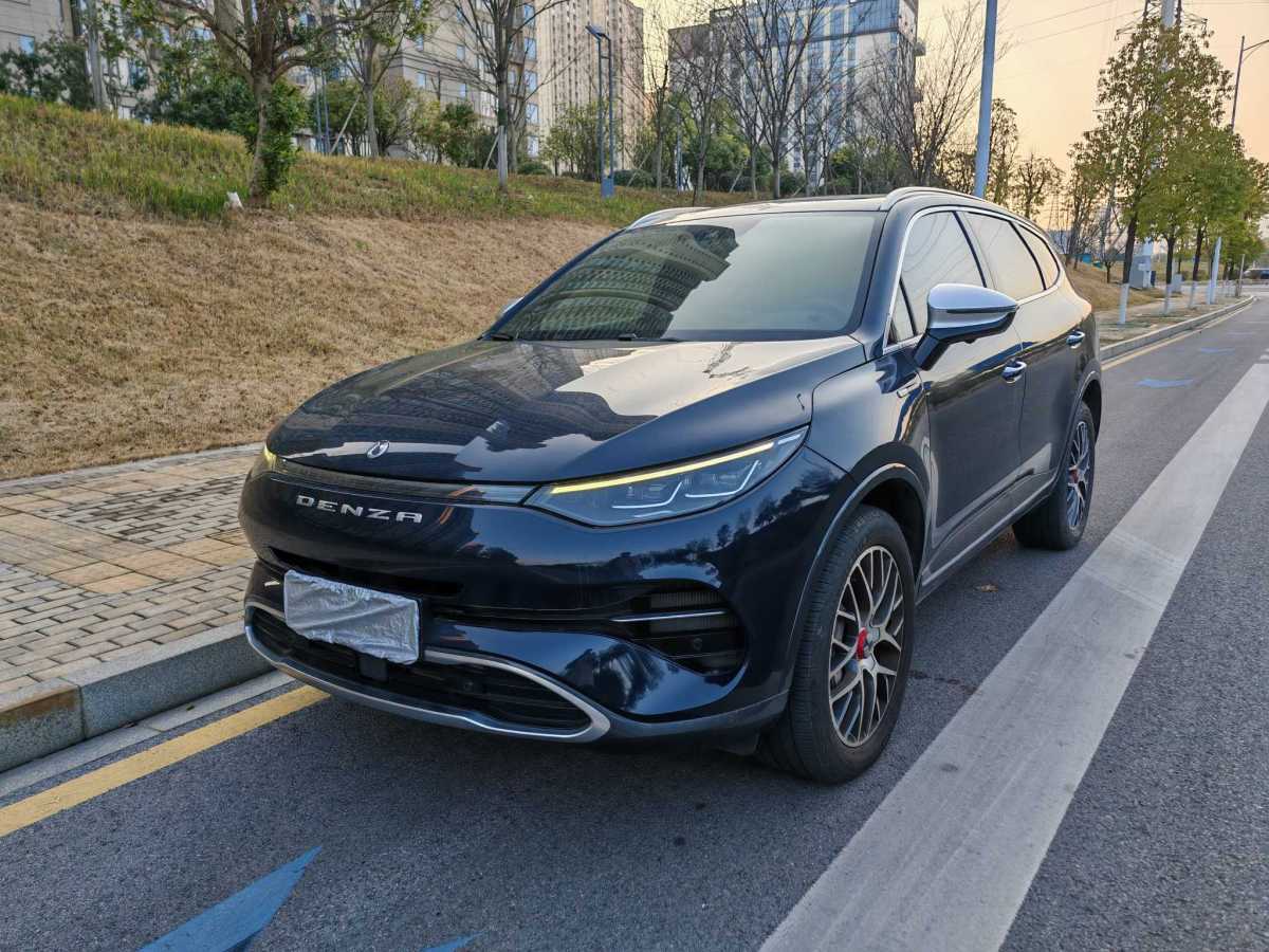 Denza X 2021 Denza X 2021 car image