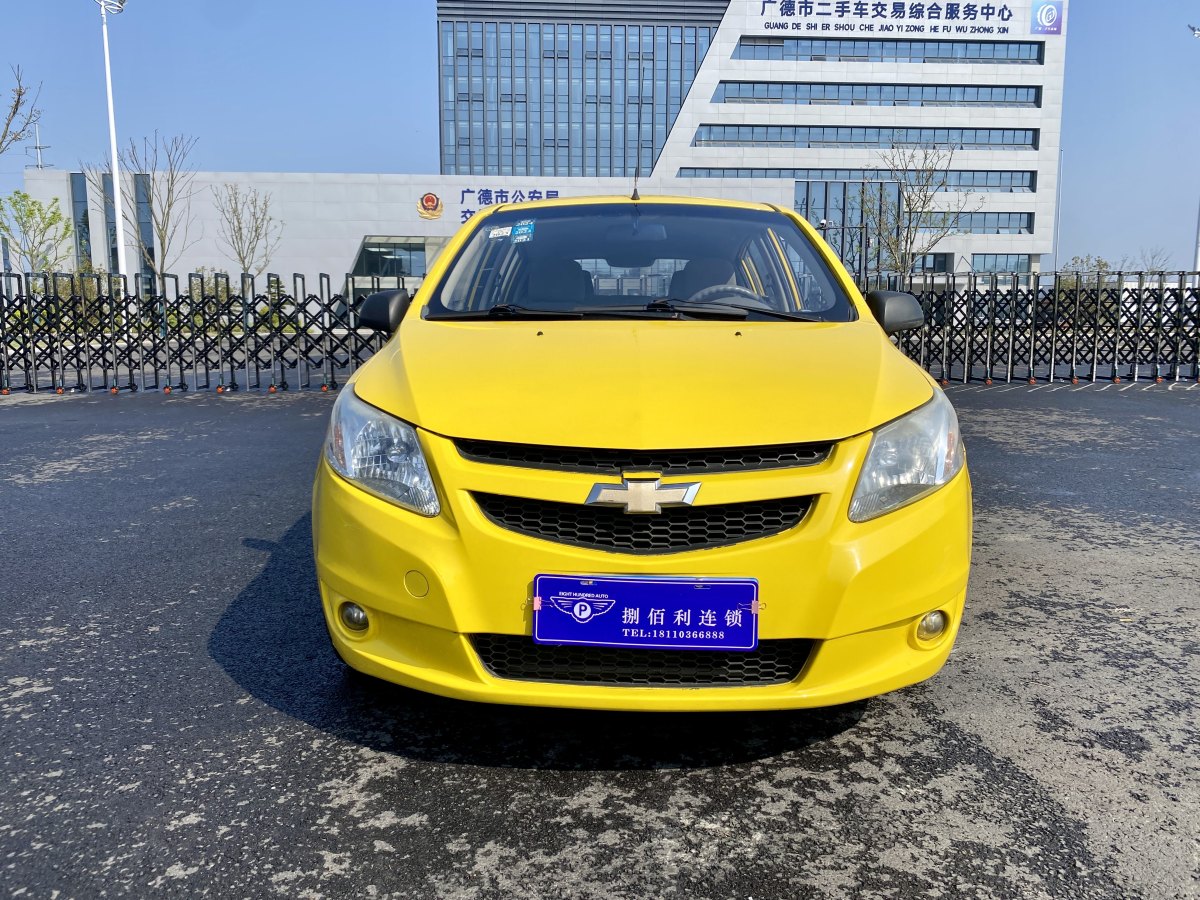 Chevrolet Sail 2011 car image 