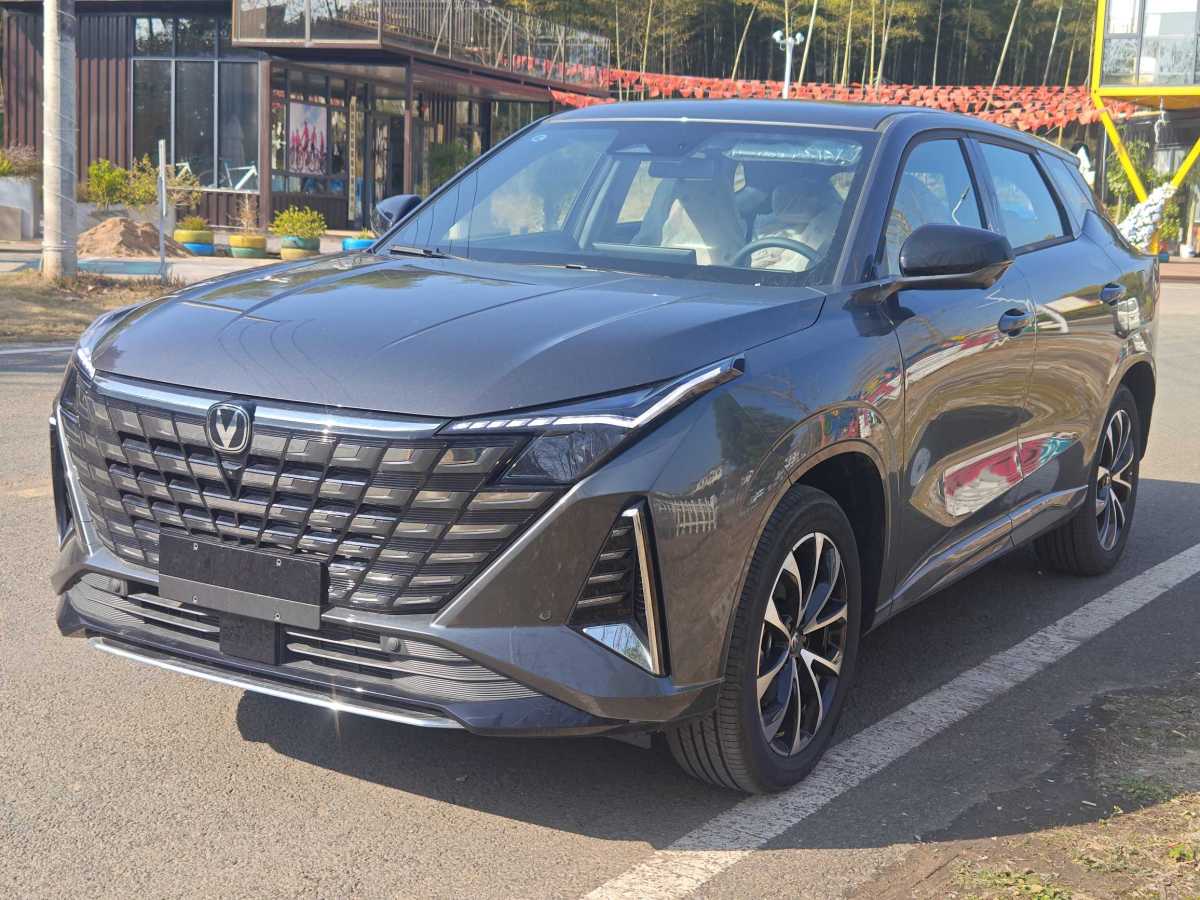 Changan UNI-Z PHEV 2025 car image 