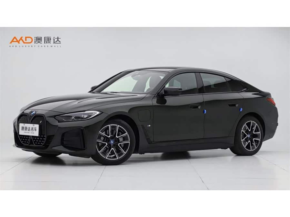 BMW i4 2025 car image 