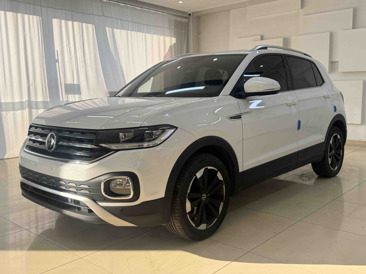 Volkswagen Tacqua 2021 Volkswagen Tacqua 2021 car image