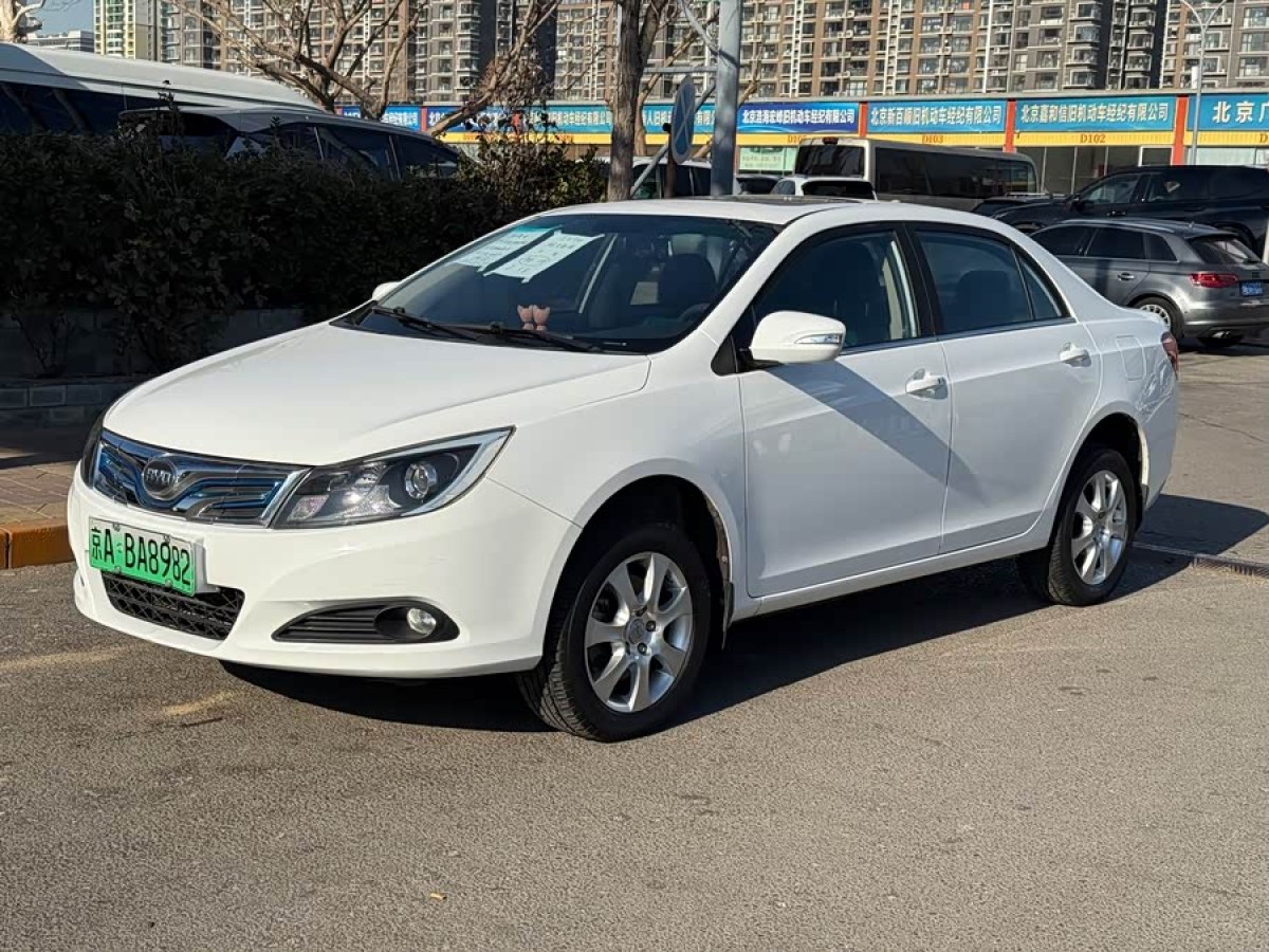BYD e5 2016 car image 