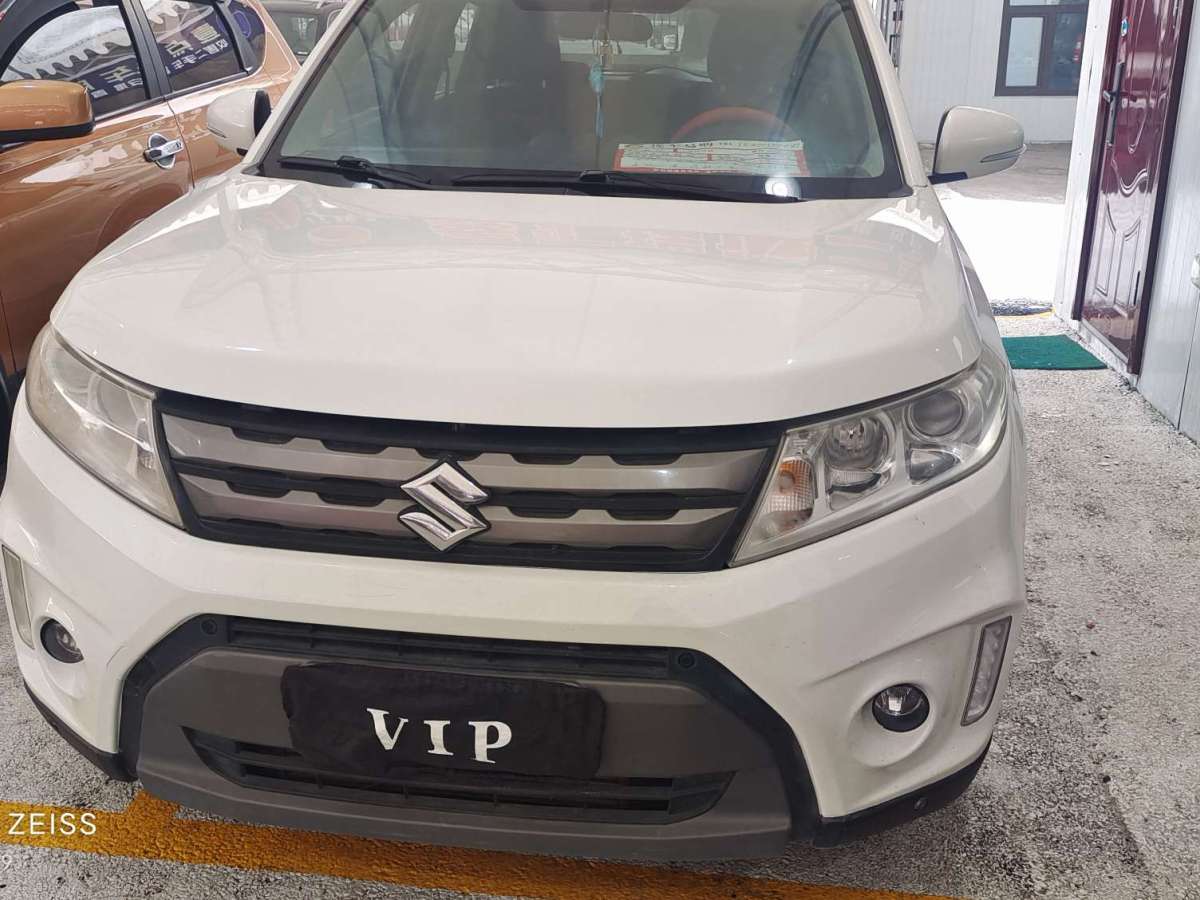 Suzuki Vitara 2016 image de voiture 