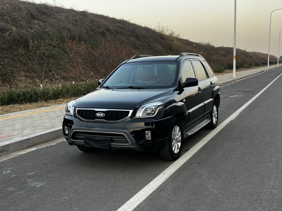Kia Sportage 2014 Kia Sportage 2014 car image