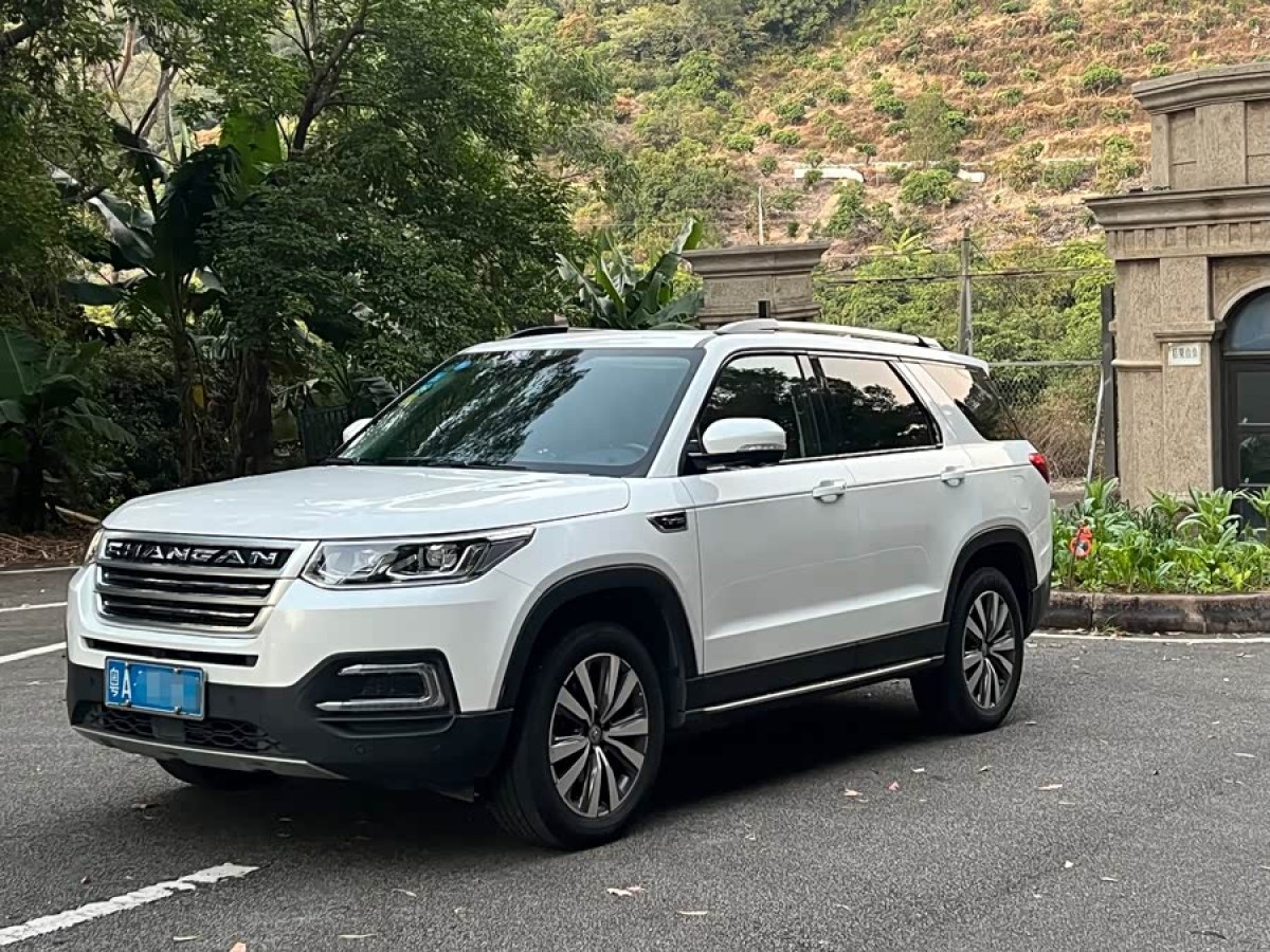 Changan CS95 2017 car image 